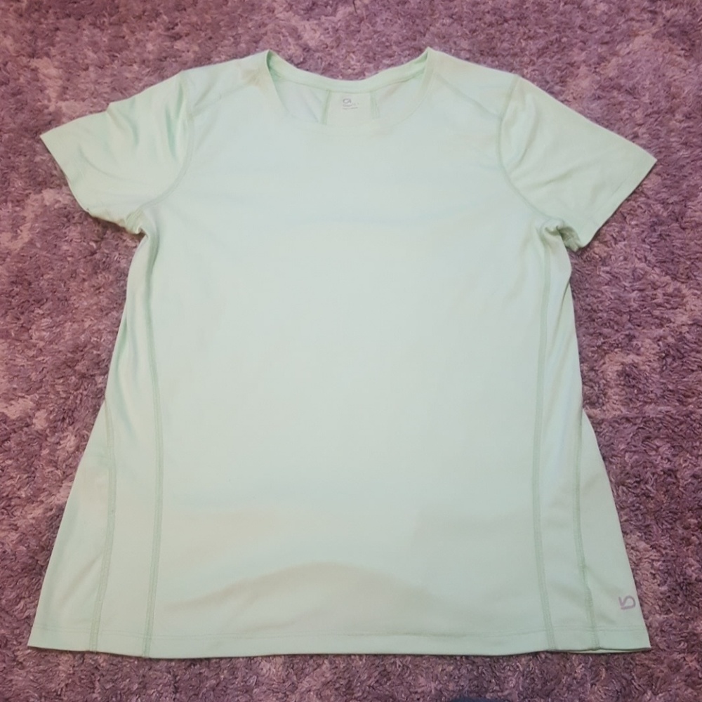 Gap body work out t shirt